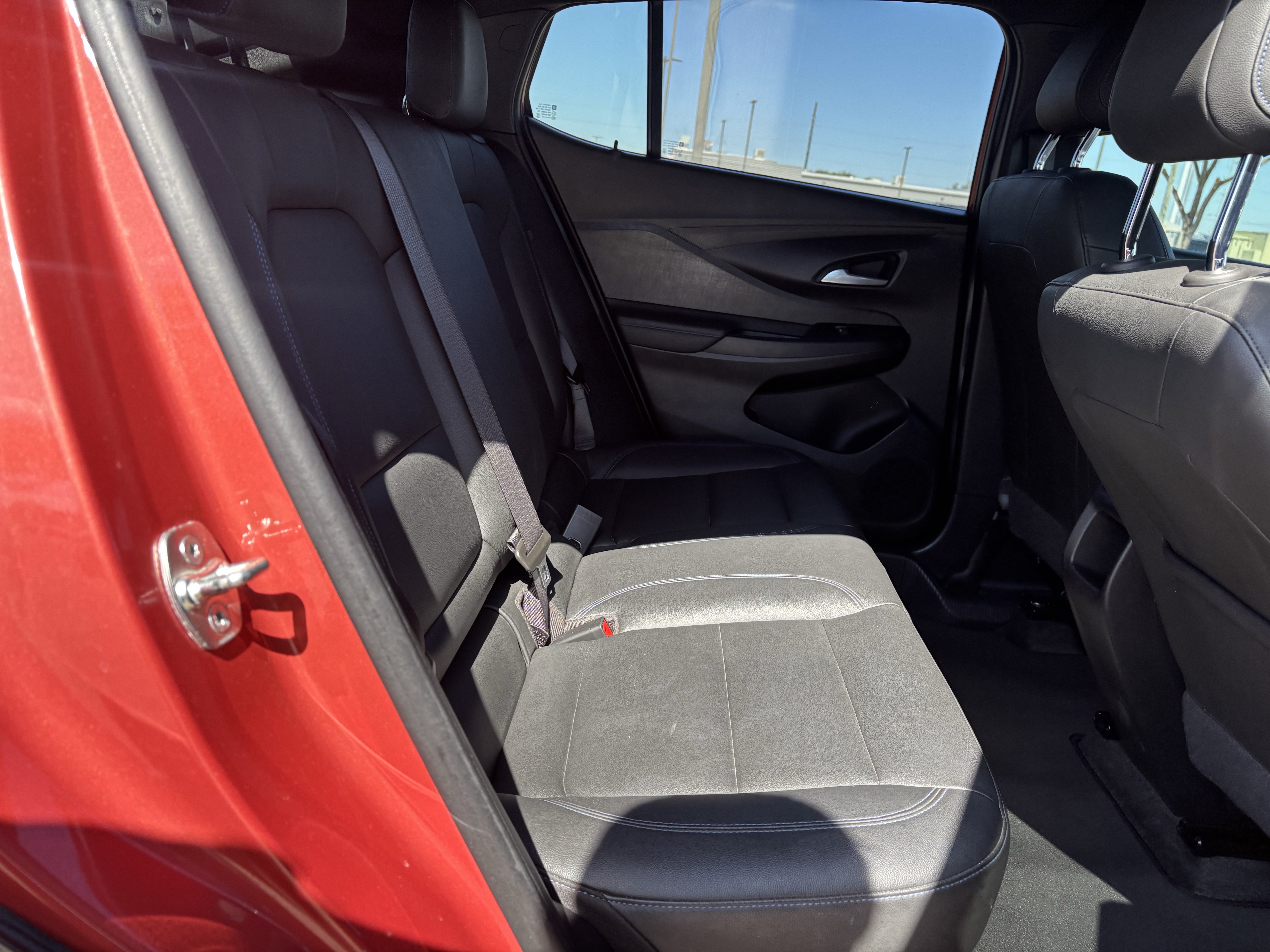 Used 2024 Buick Envista Sport Touring w/ Convenience I Package FWD image 21
