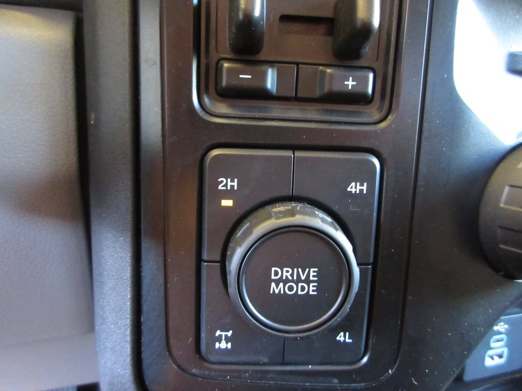 Certified 2024 Ford F250 XL w/ STX Appearance Package AWD/4WD image 21
