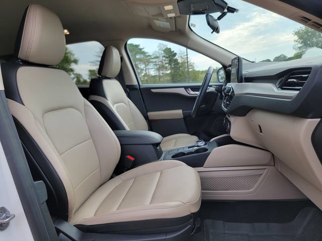 Certified 2020 Ford Escape SEL FWD image 24
