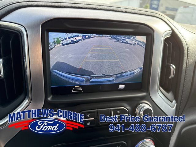 Used 2022 GMC Sierra 2500 SLE w/ SLE Value Package; AWD/4WD image 18