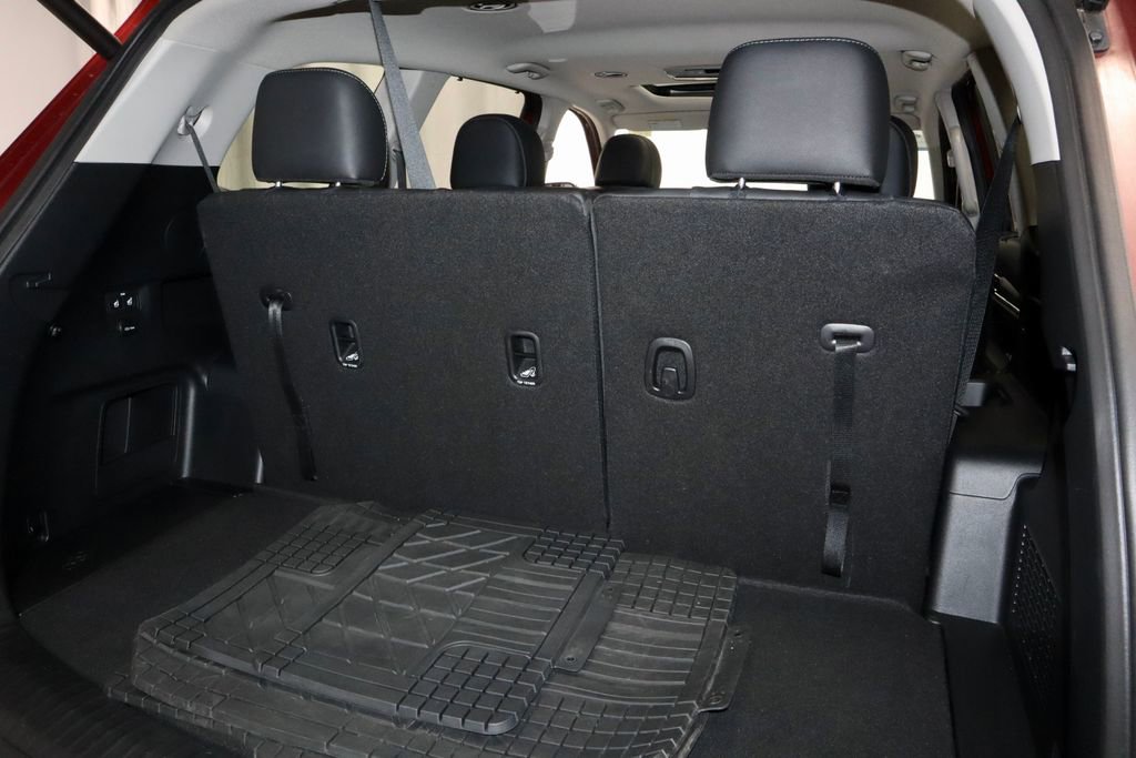 Used 2024 Kia Telluride EX w/ EX Captain's Chair Package AWD/4WD image 14