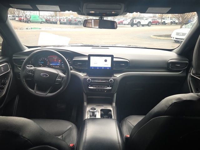 Certified 2020 Ford Explorer XLT image 16