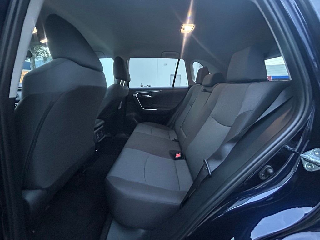 Used 2024 Toyota RAV4 XLE image 31