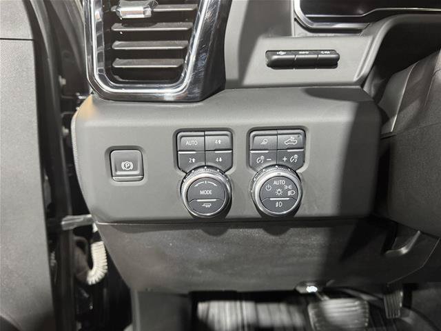 Used 2025 GMC Sierra 2500 Denali w/ Denali Reserve Package AWD/4WD image 10