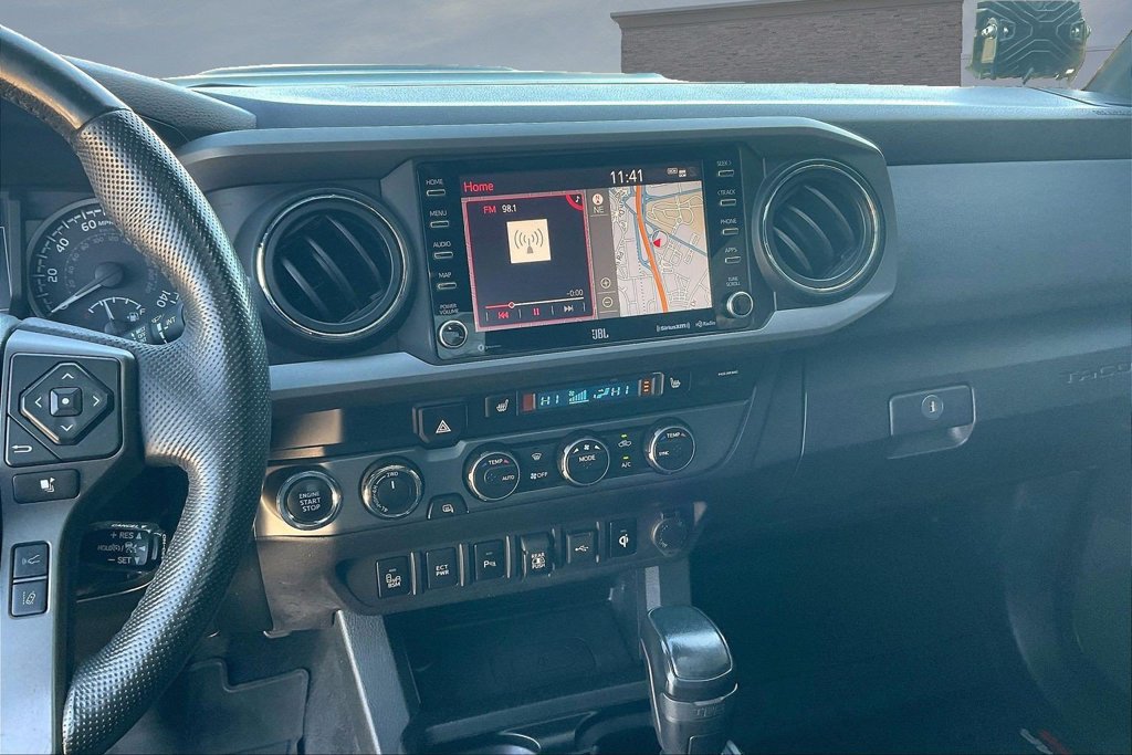 Used 2020 Toyota Tacoma TRD Pro AWD/4WD image 10