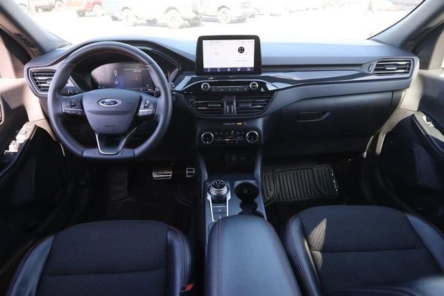 Certified 2024 Ford Escape ST-Line image 21