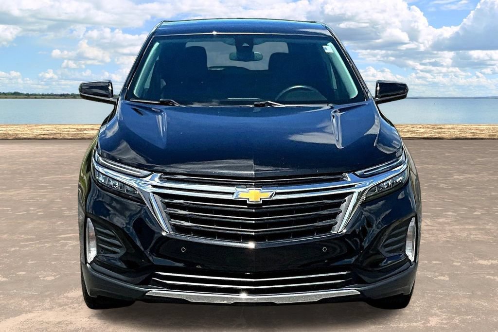 Used 2024 Chevrolet Equinox LT AWD/4WD image 2