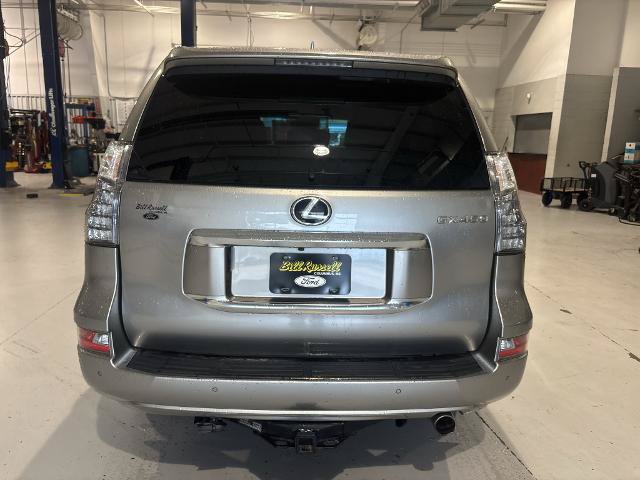 Used 2020 Lexus GX 460 Luxury w/ Accessory Package AWD/4WD image 6