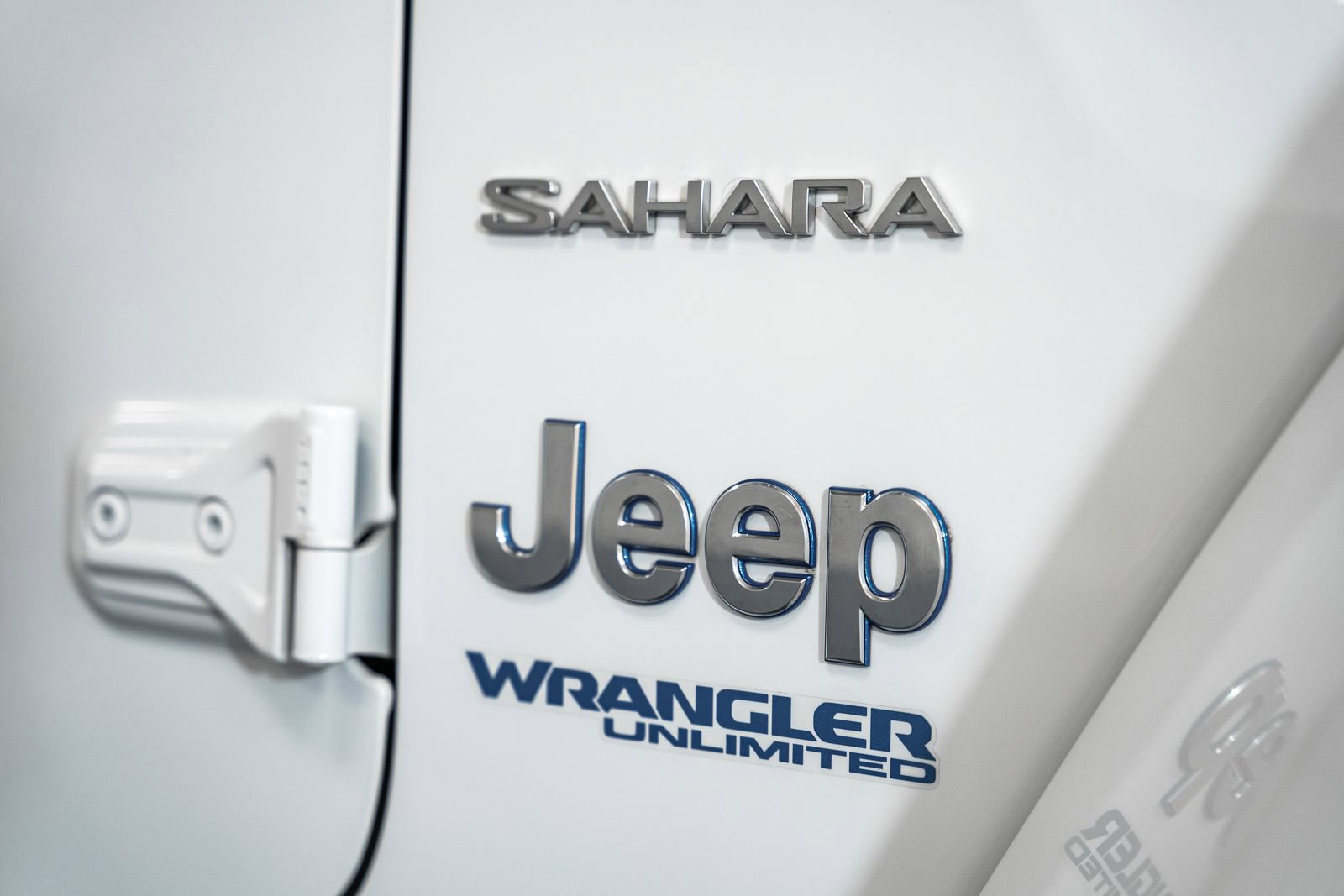 Used 2021 Jeep Wrangler Unlimited Sahara 4xe w/ Cold Weather Group image 19