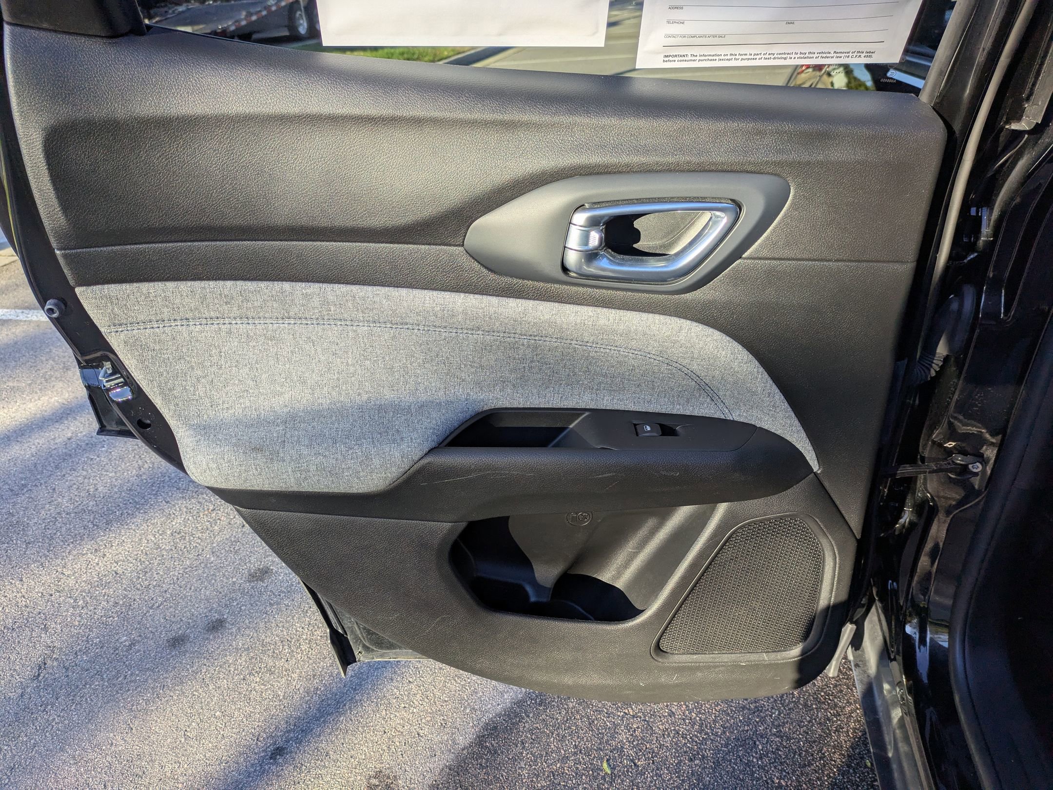 Used 2022 Jeep Compass Latitude image 29