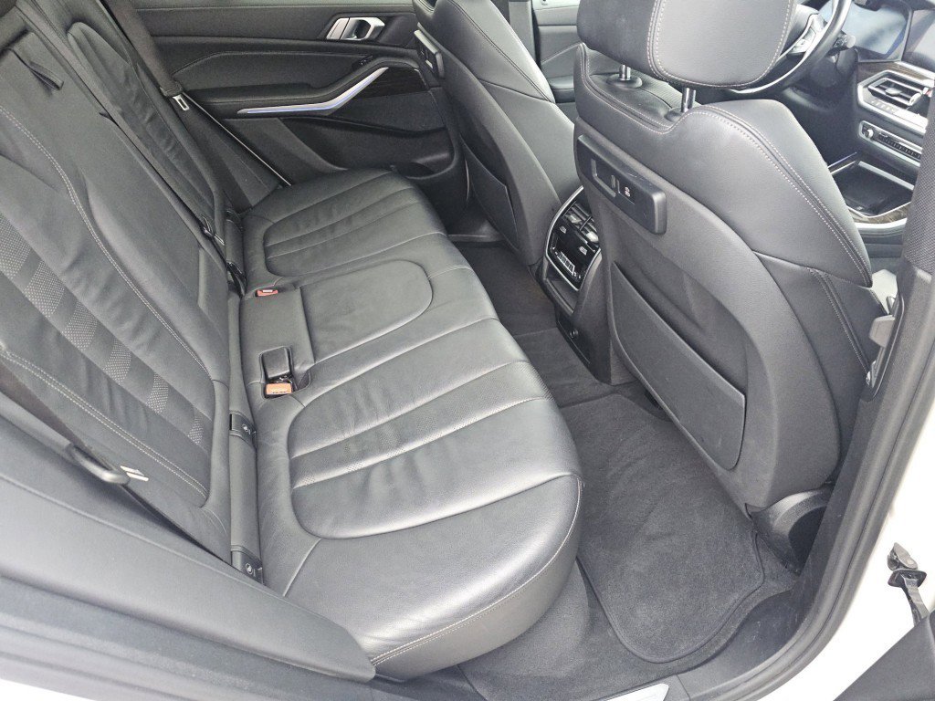 Used 2019 BMW X5 xDrive40i image 12