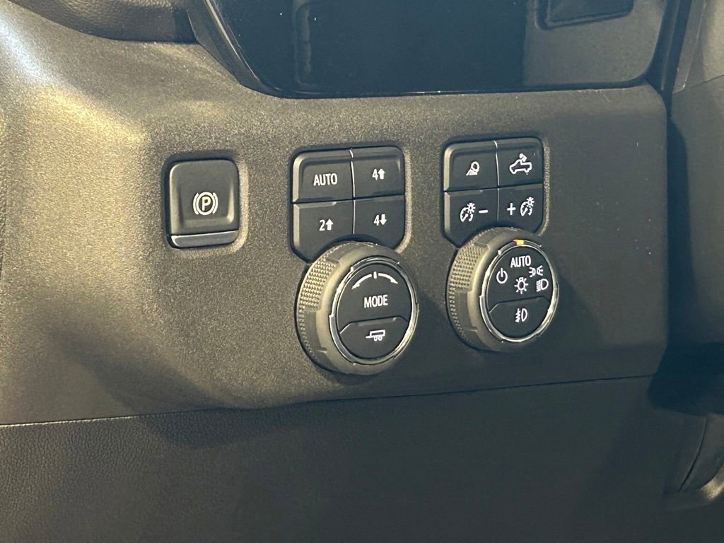 Used 2024 Chevrolet Silverado 1500 RST w/ Convenience Package II AWD/4WD image 31
