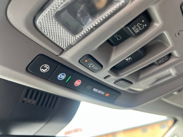 Used 2022 GMC Sierra 1500 Denali AWD/4WD image 19
