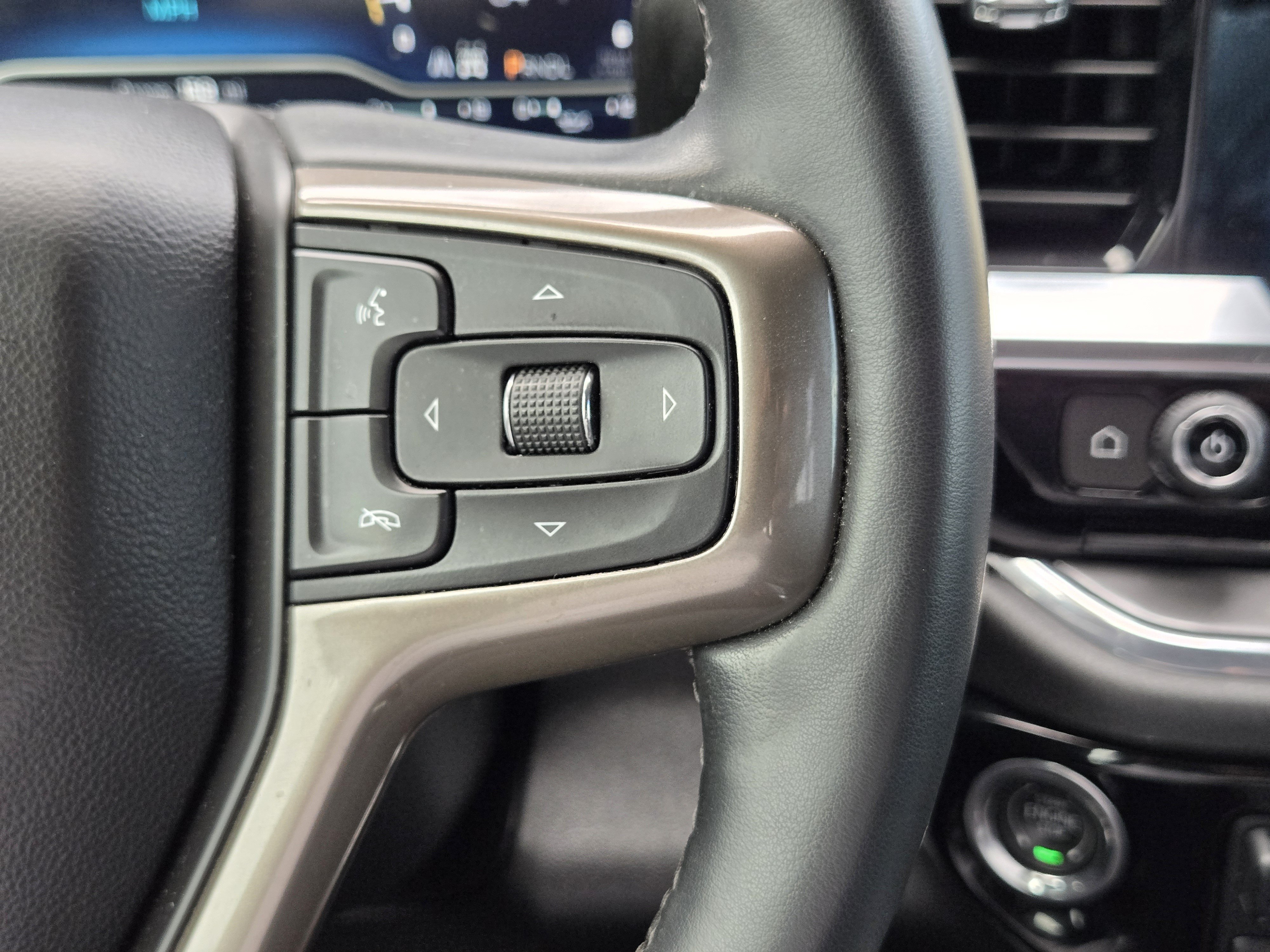 Used 2024 Chevrolet Silverado 2500 High Country w/ High Country Premium Package AWD/4WD image 31