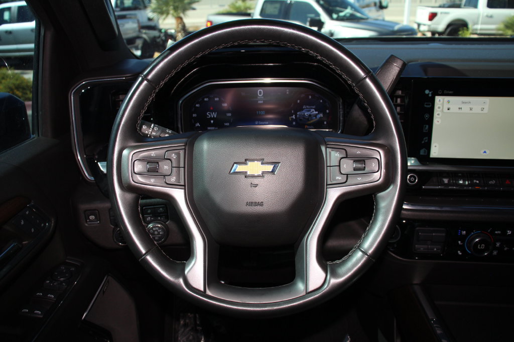Used 2024 Chevrolet Silverado 3500 High Country w/ High Country Premium Package AWD/4WD image 16
