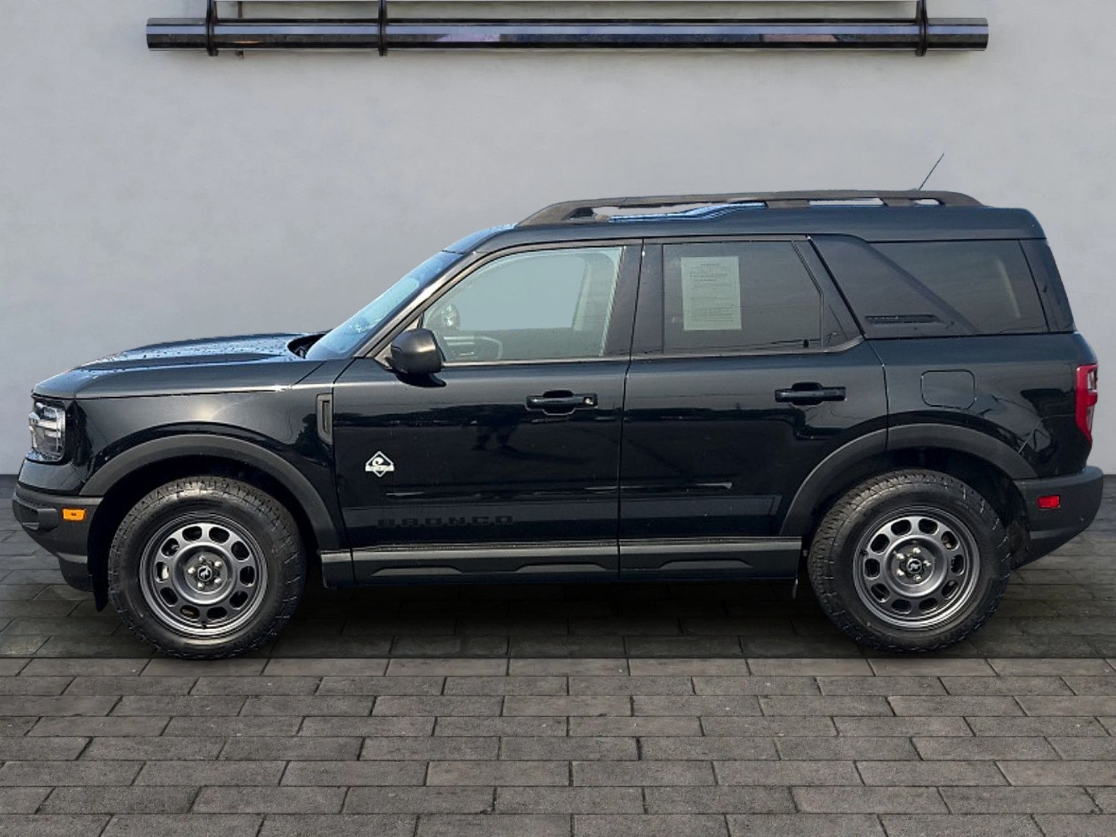 Certified 2024 Ford Bronco Sport Outer Banks AWD/4WD image 6