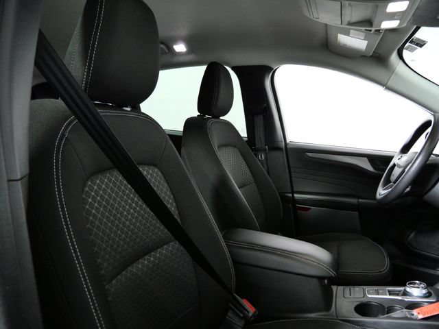 Certified 2025 Ford Escape Active AWD/4WD image 12