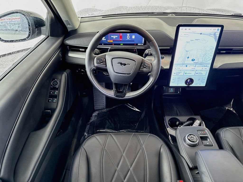 Certified 2023 Ford Mustang Mach-E Select AWD/4WD image 3