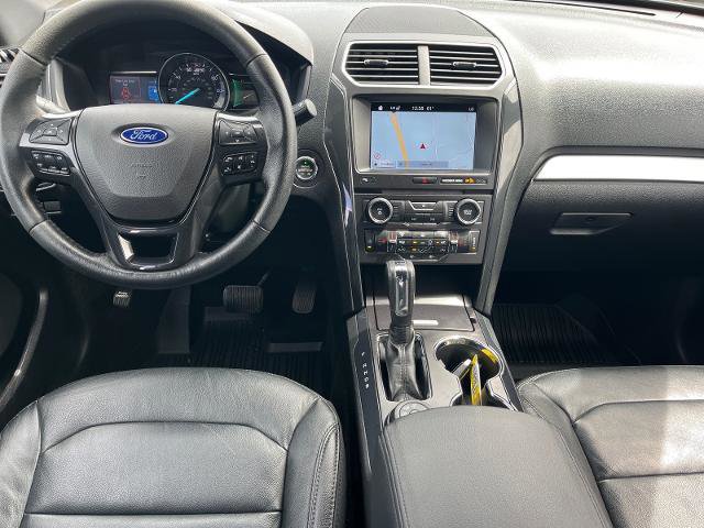 Certified 2017 Ford Explorer XLT w/ Equipment Group 202A image 7