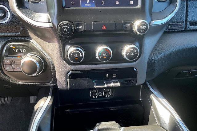 Used 2022 RAM 1500 Big Horn AWD/4WD image 32