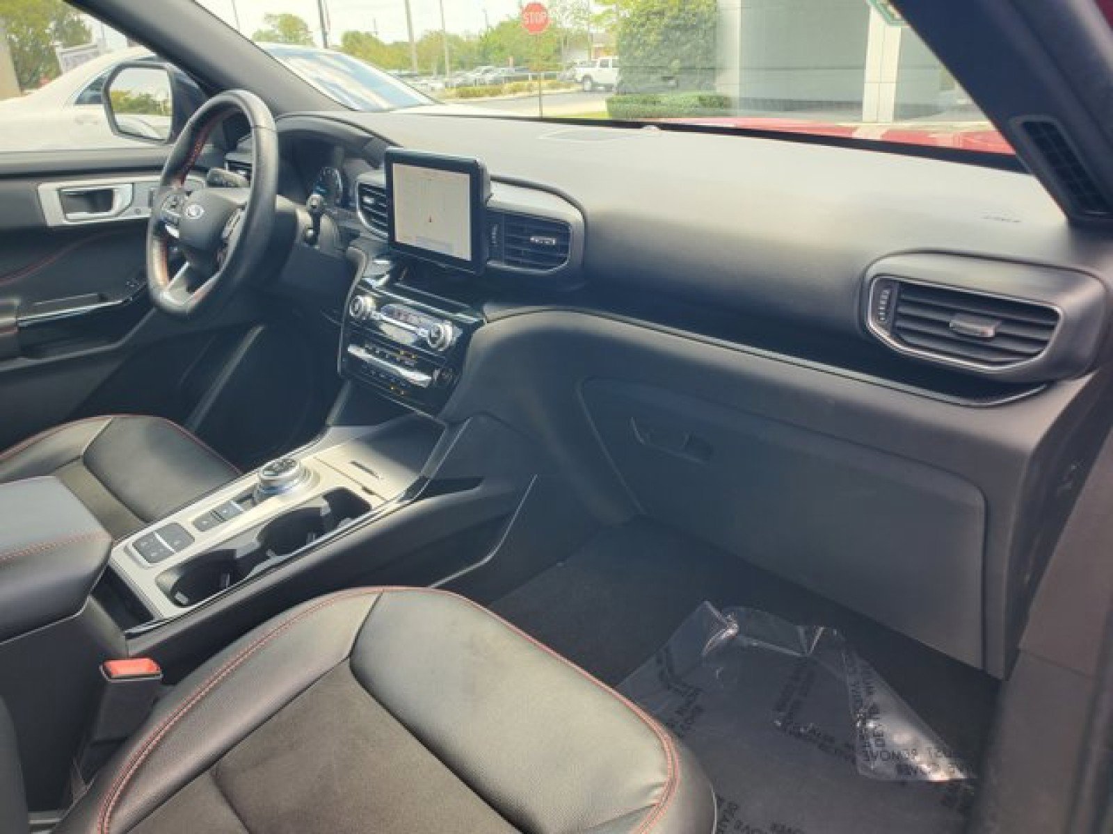 Certified 2023 Ford Explorer ST-Line w/ Class IV Trailer Tow Package RWD image 35