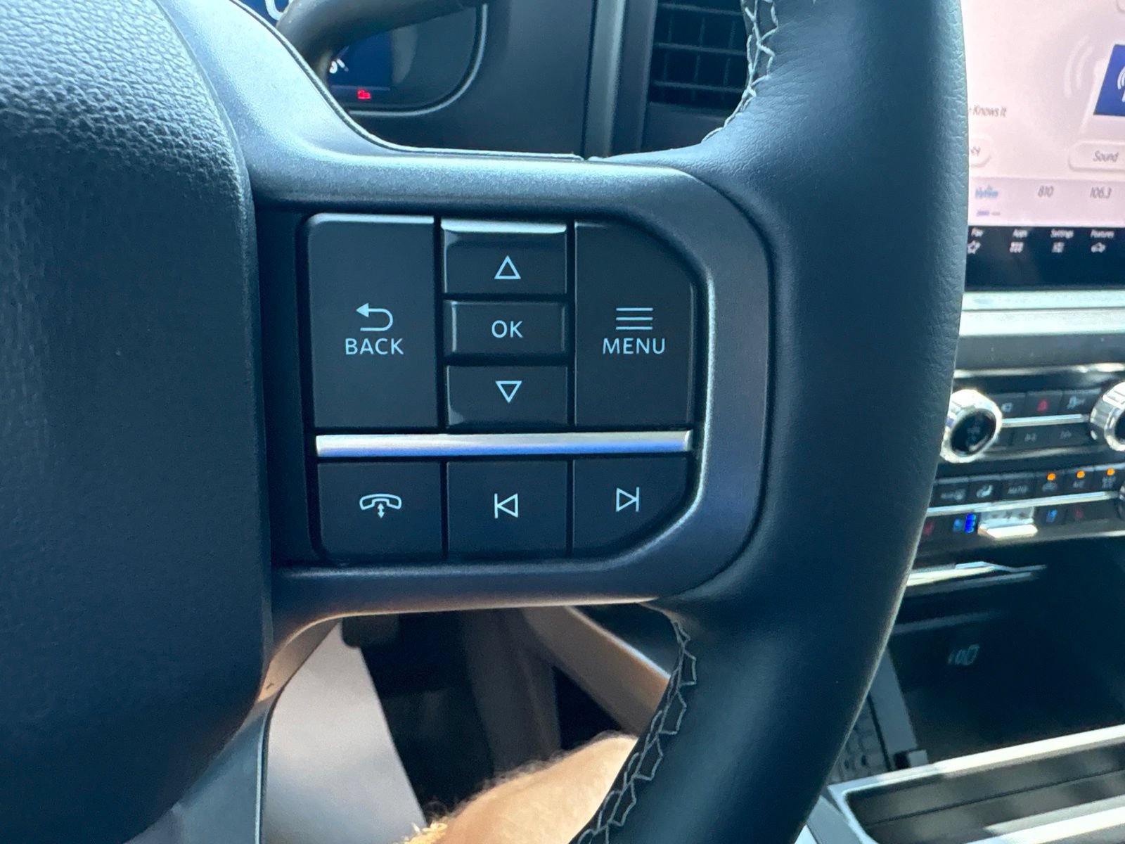Certified 2026 Ford F250 Lariat w/ FX4 Off-Road Package AWD/4WD image 27