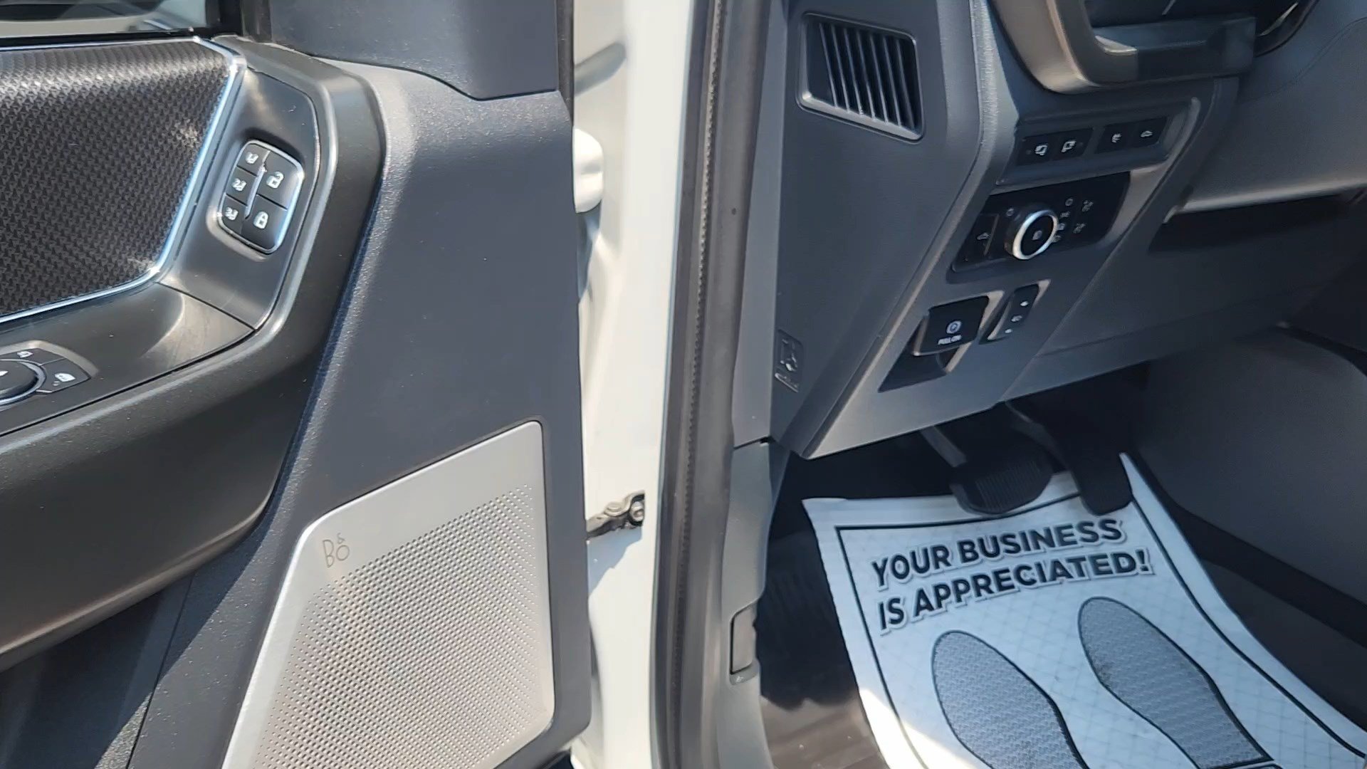 Certified 2024 Ford F150 Raptor AWD/4WD image 30