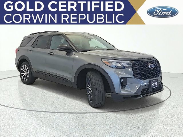 Certified 2026 Ford Explorer ST-Line AWD/4WD image 9