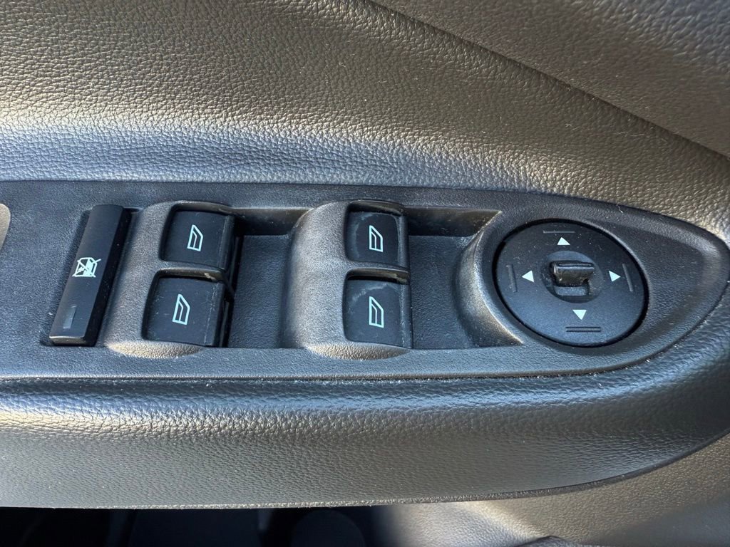 Certified 2017 Ford Escape S image 19