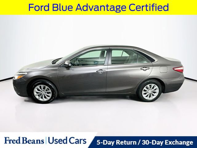 Used 2017 Toyota Camry LE FWD image 5