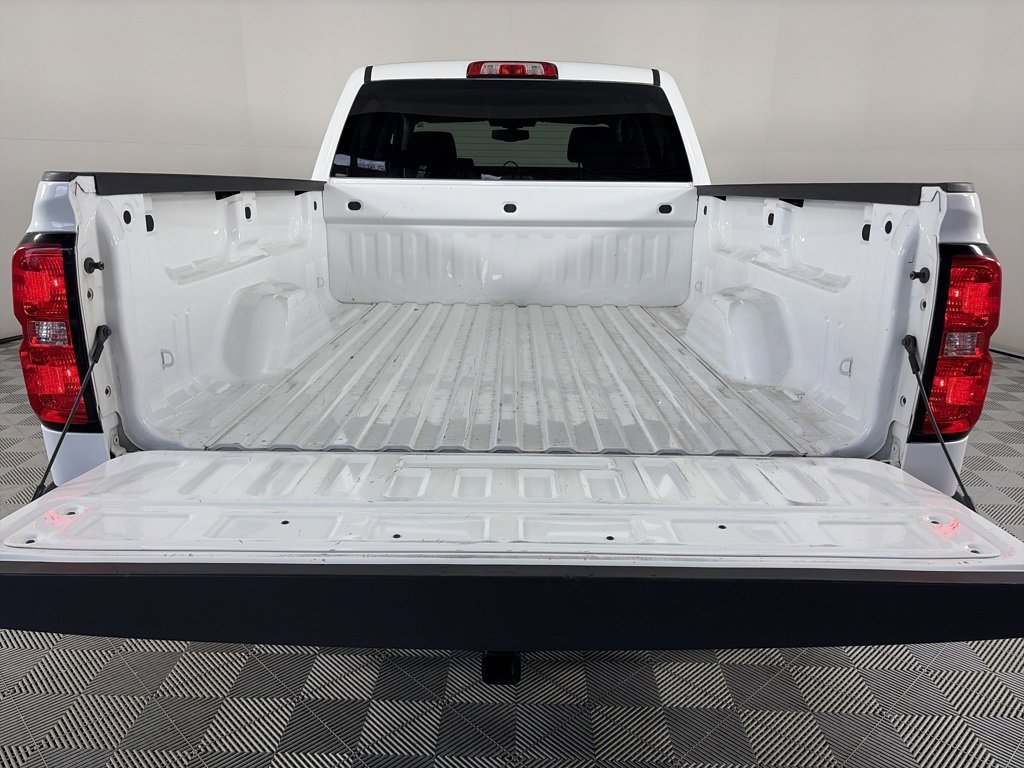 Used 2018 Chevrolet Silverado 1500 LT w/ Texas Edition image 26