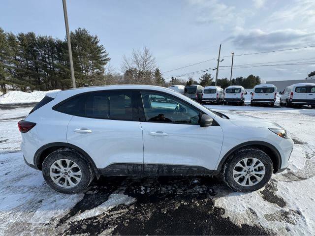 Certified 2025 Ford Escape Active w/ Cold Weather Package image 2