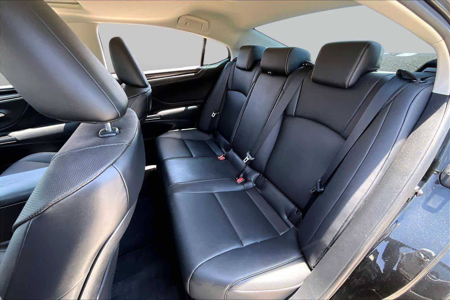 Used 2021 Lexus ES 350 w/ Premium Package FWD image 21