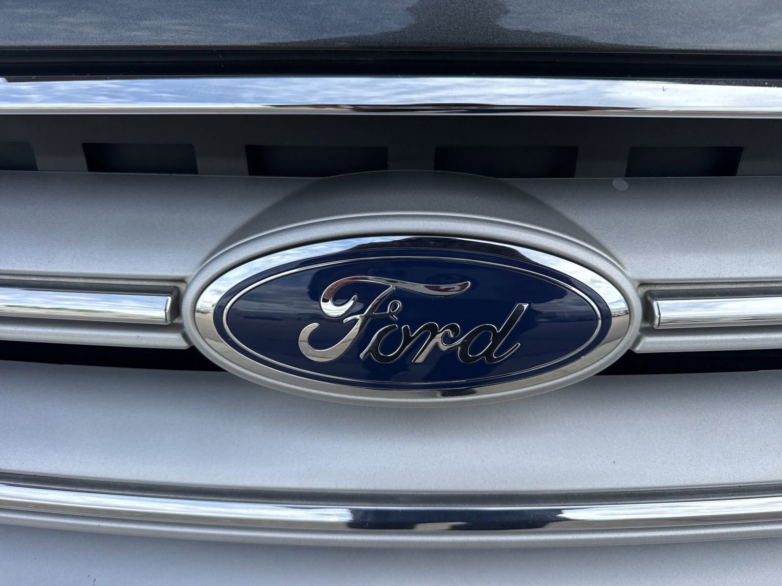 Certified 2018 Ford Escape Titanium AWD/4WD image 13