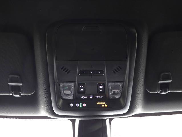 Used 2023 Chevrolet Blazer RS w/ Enhanced Convenience Package image 16