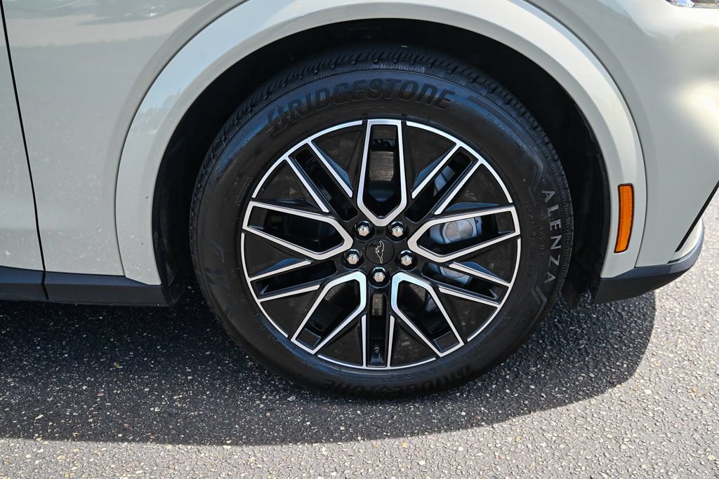 Certified 2025 Ford Mustang Mach-E Premium AWD/4WD image 15
