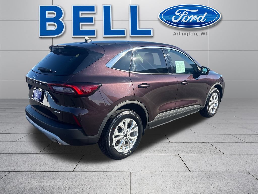 Certified 2023 Ford Escape Active w/ Tech Pack #2 AWD/4WD image 3