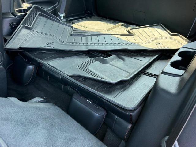Used 2025 Honda Pilot TrailSport image 10