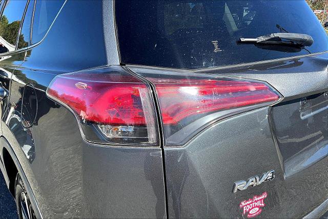 Used 2018 Toyota RAV4 XLE image 36