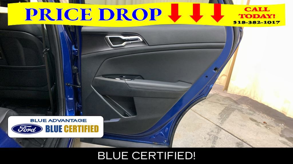 Used 2025 Kia Sportage EX AWD/4WD image 14