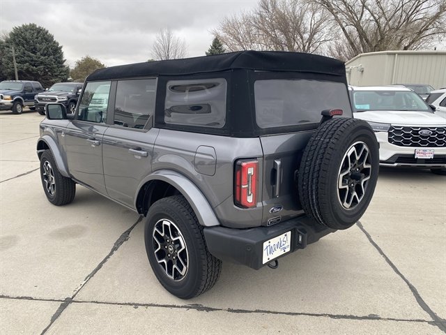 Certified 2024 Ford Bronco Outer Banks image 3