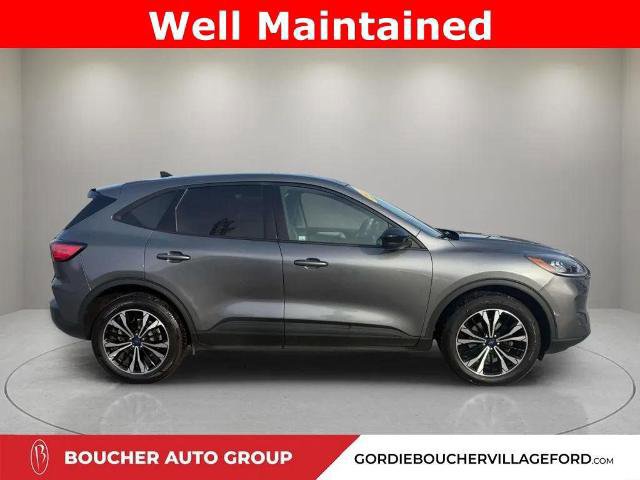 Certified 2022 Ford Escape SE w/ SE Sport Appearance Package image 2