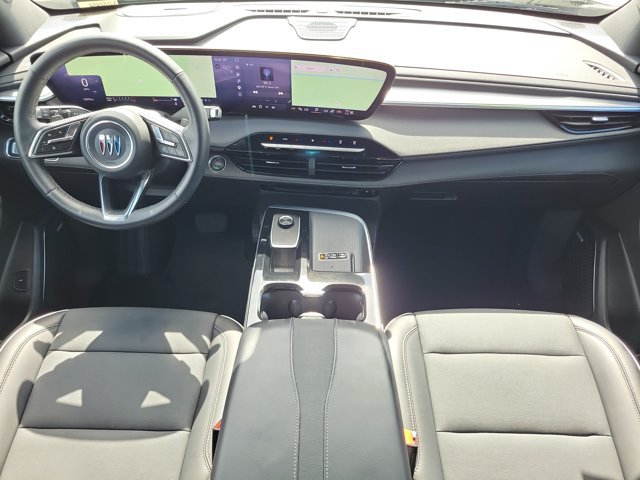 Used 2025 Buick Enclave Preferred FWD image 15