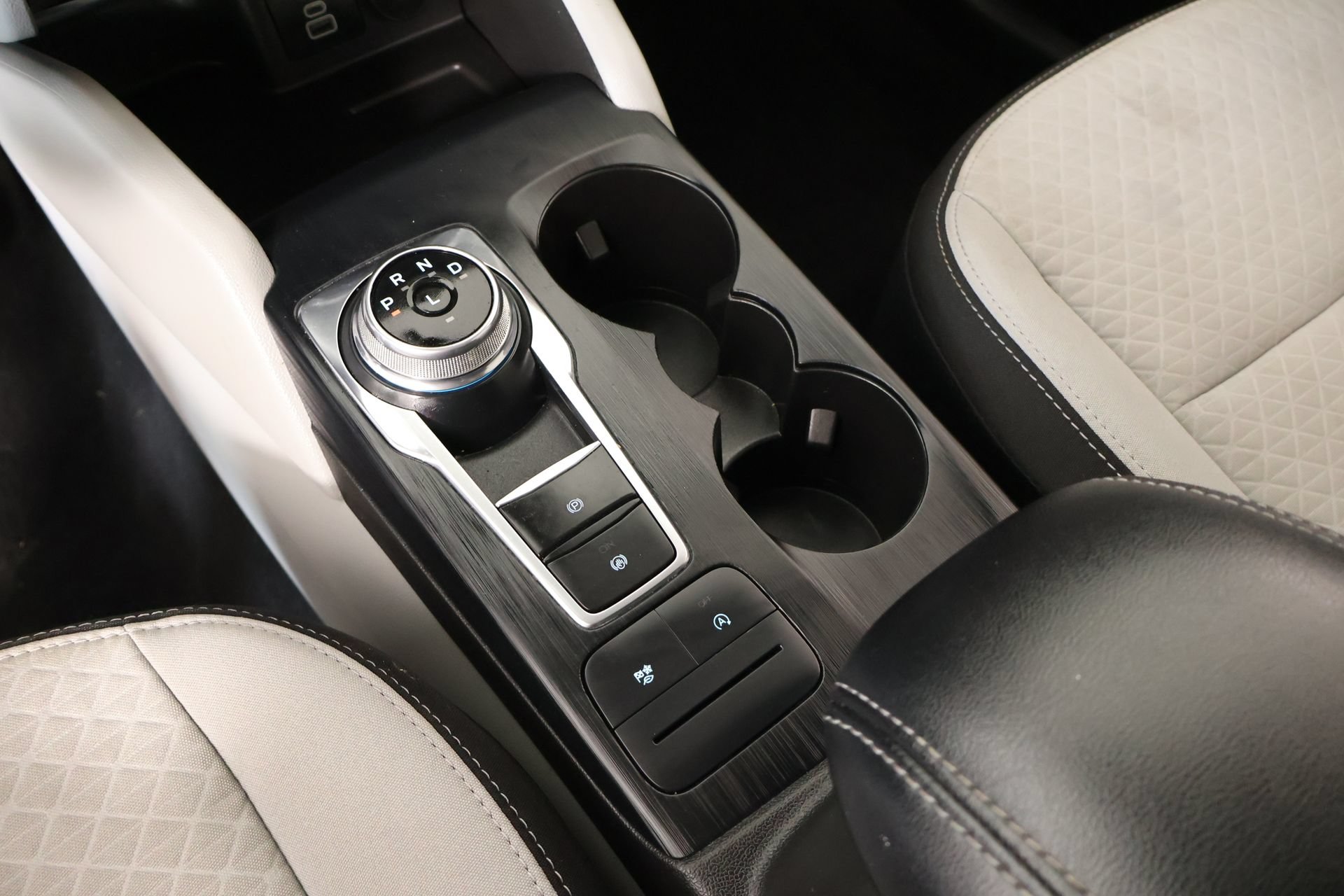 Certified 2025 Ford Escape Active FWD image 7