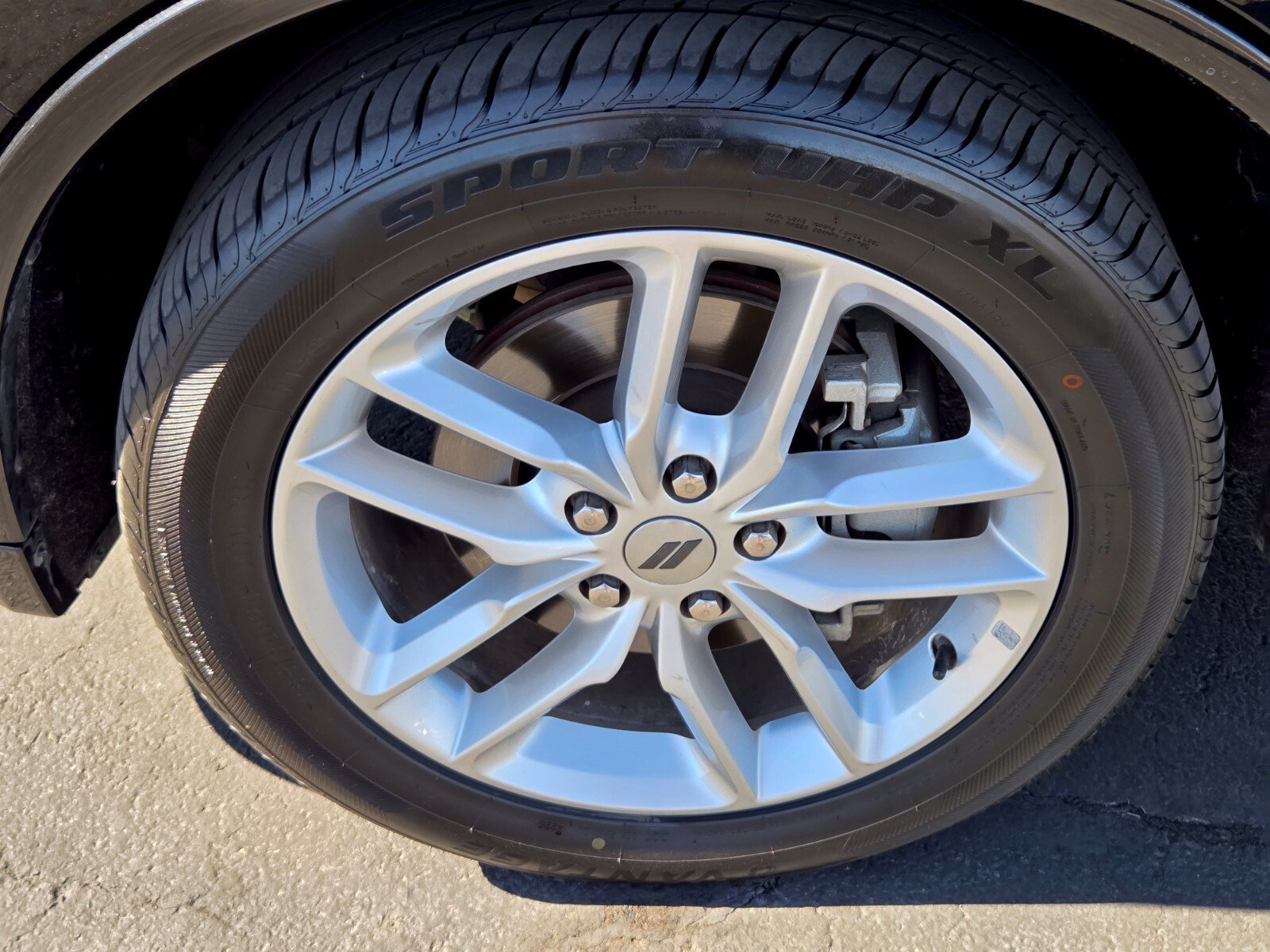 Used 2024 Dodge Durango GT RWD image 9