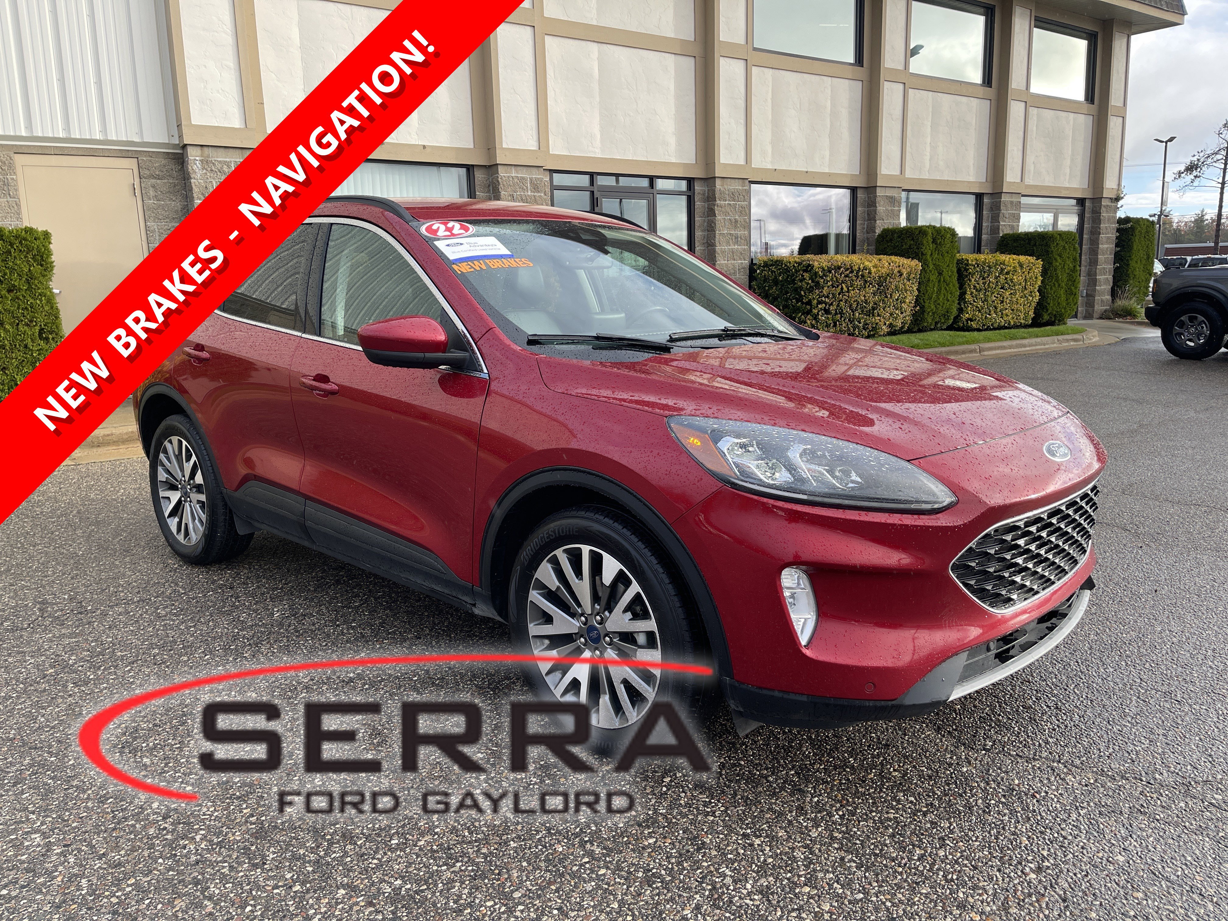 Certified 2022 Ford Escape Titanium image 1