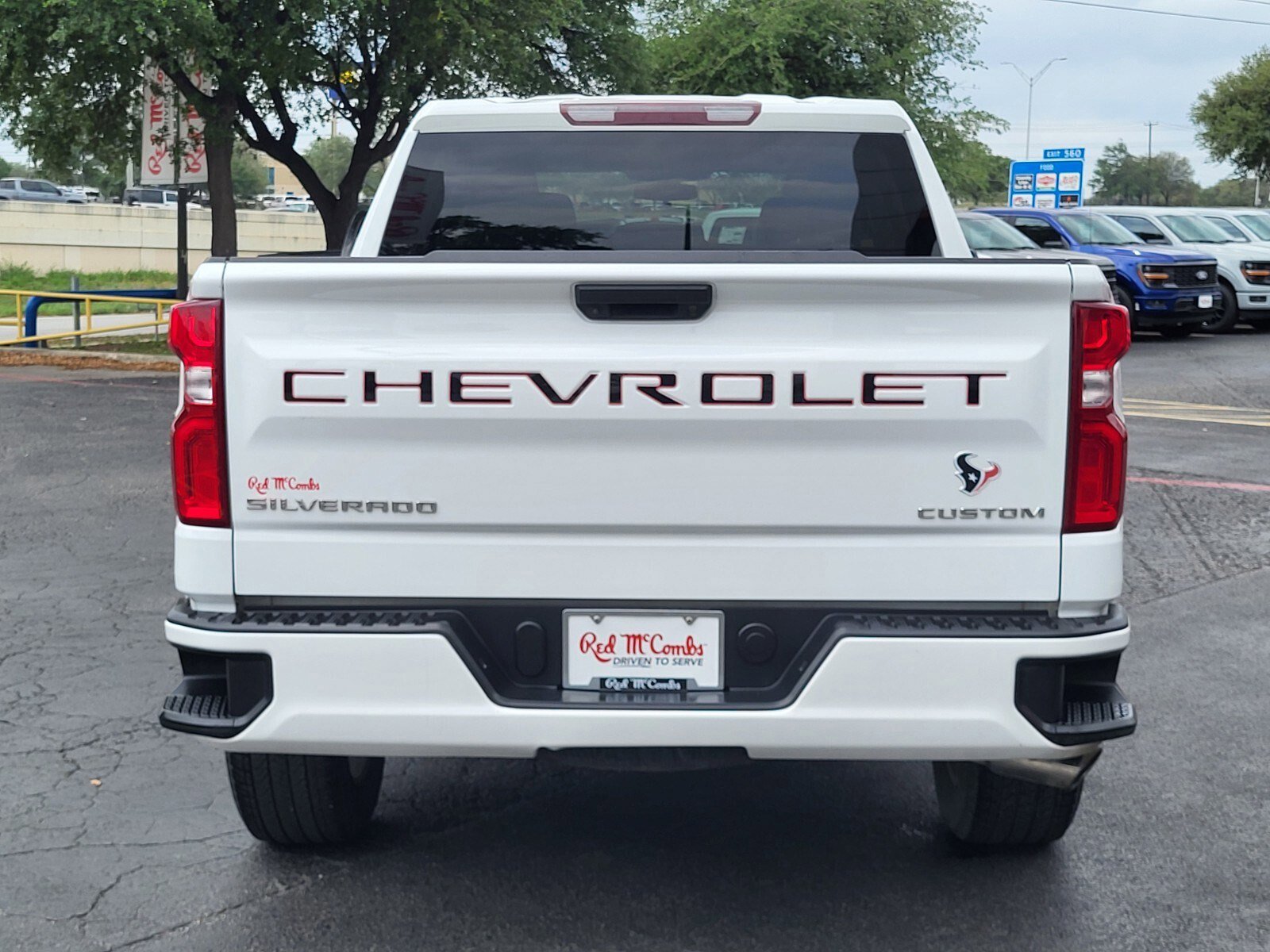 Used 2020 Chevrolet Silverado 1500 Custom w/ Infotainment Package image 4