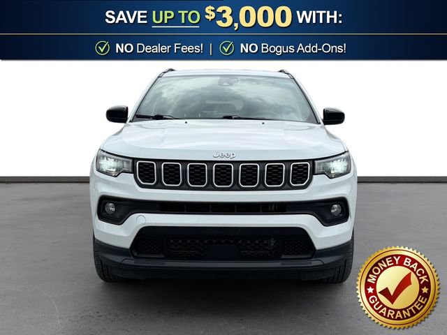 Used 2024 Jeep Compass Latitude AWD/4WD image 11