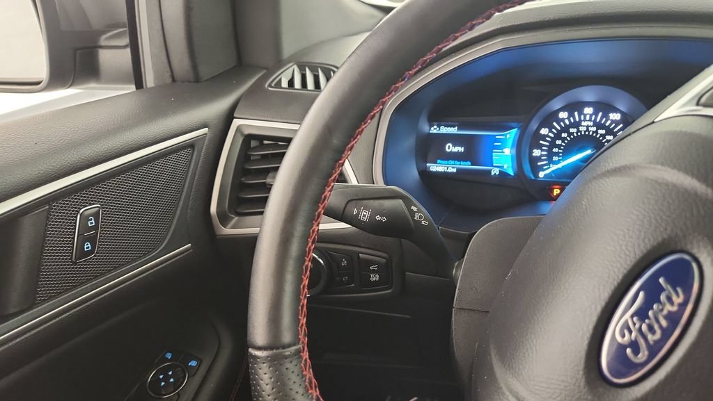 Certified 2024 Ford Edge ST-Line AWD/4WD image 21