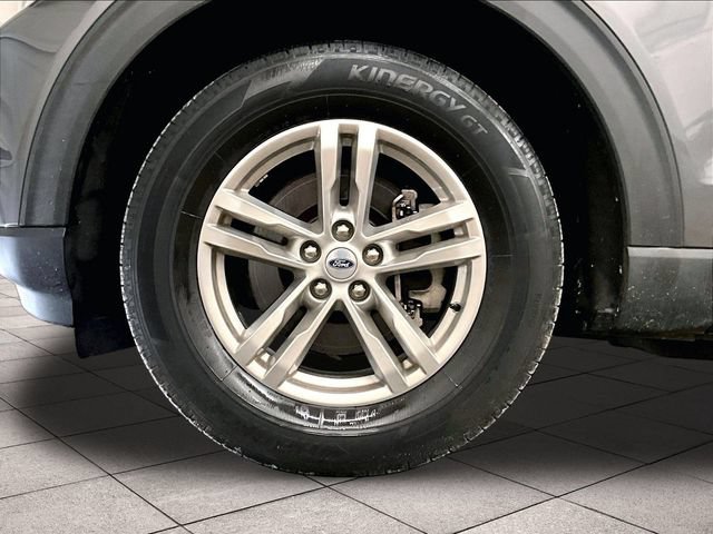 Certified 2021 Ford Explorer XLT w/ Equipment Group 202A AWD/4WD image 8